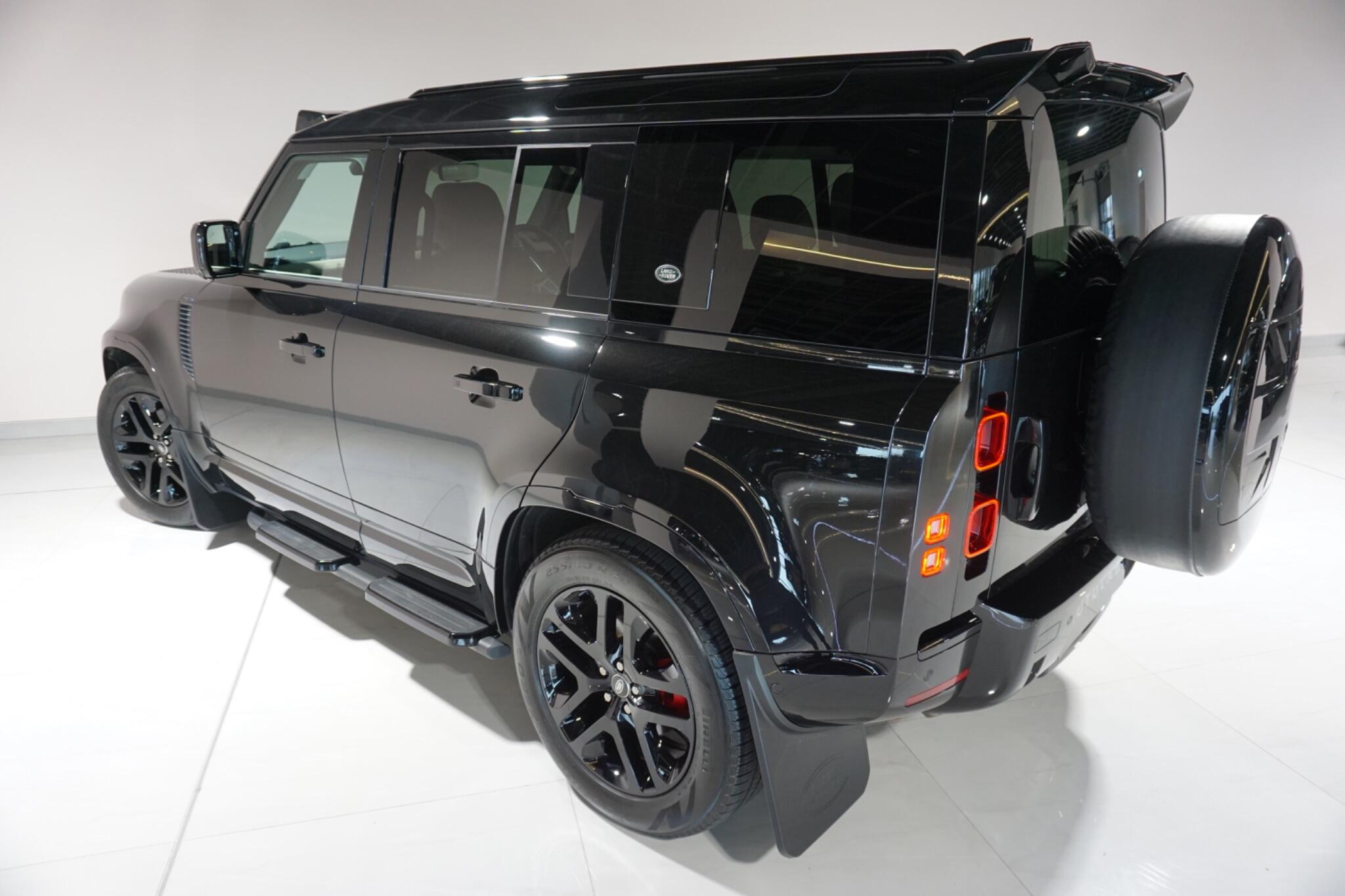Land Rover Defender 110 3.0 D250 MHEV XS Edition SUV 5dr Diesel Auto 4WD Euro 6 (s/s) (250 ps)